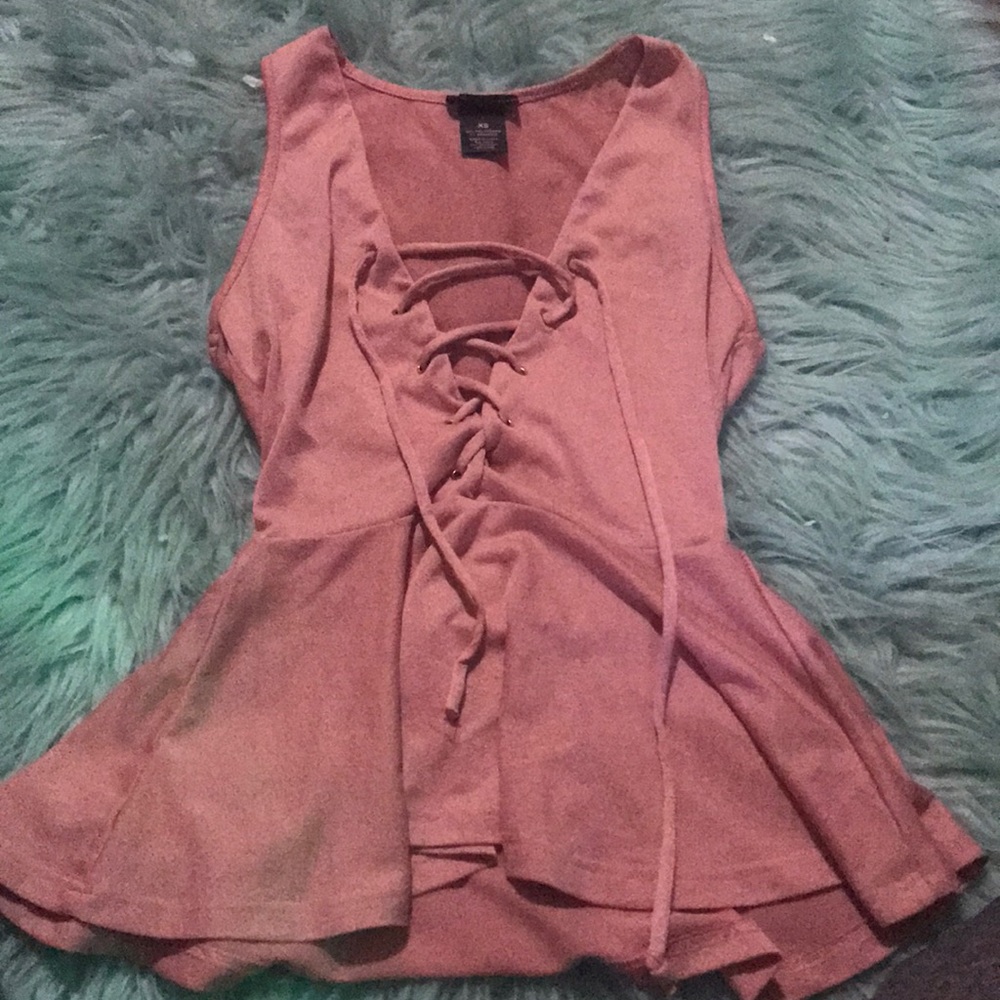 Rue 21 salmon colored tank top